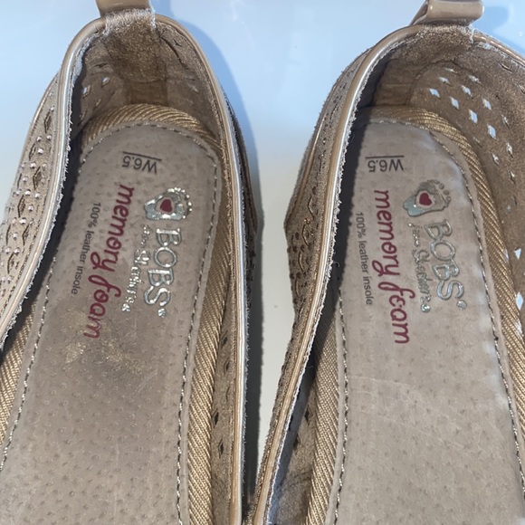 BOBS - Picture 3 of 7